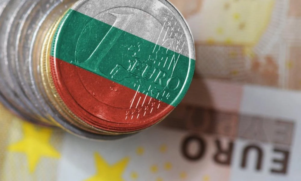 Βουλγαρία: Αναβάλει την εισαγωγή του ευρώ έως το 2025